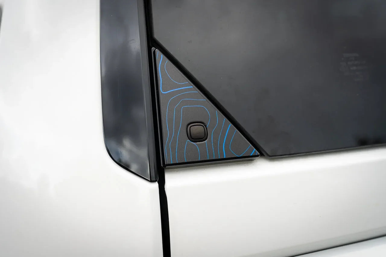 Topo Rear Glass Button Trim Overlay - 2024+ Land Cruiser / GX 550