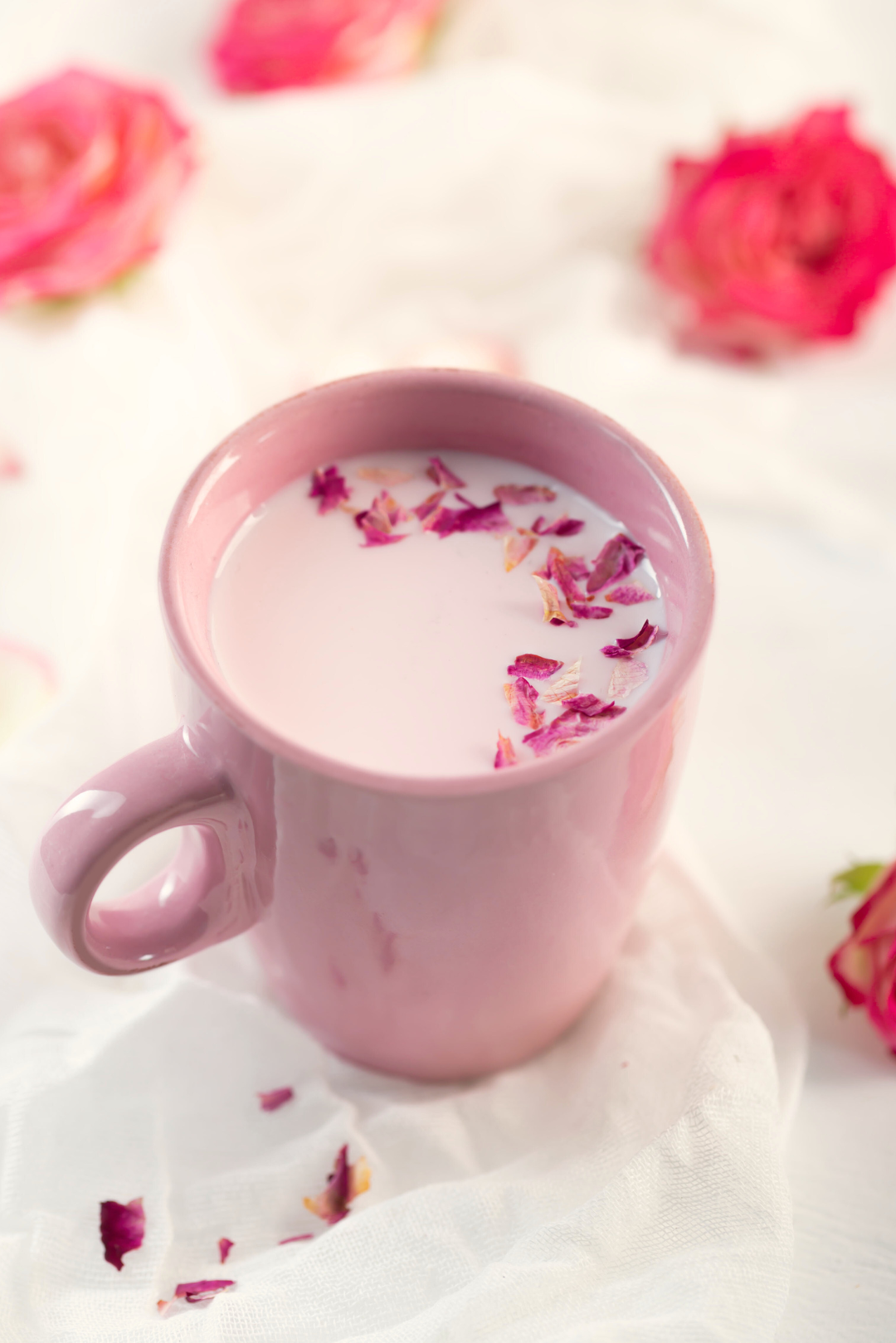 Red Damask Rose Petal Powder Pouch