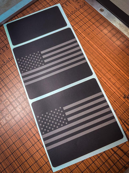 Flag Sun Visor Warning Overlays - 2021+ Bronco / 2024+ Ranger Raptor